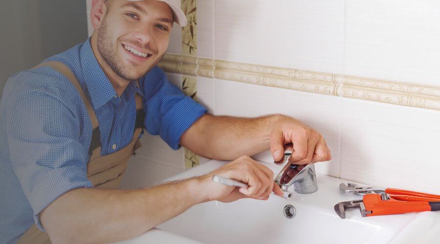 Handle or spout repair in Flournoy, CA
